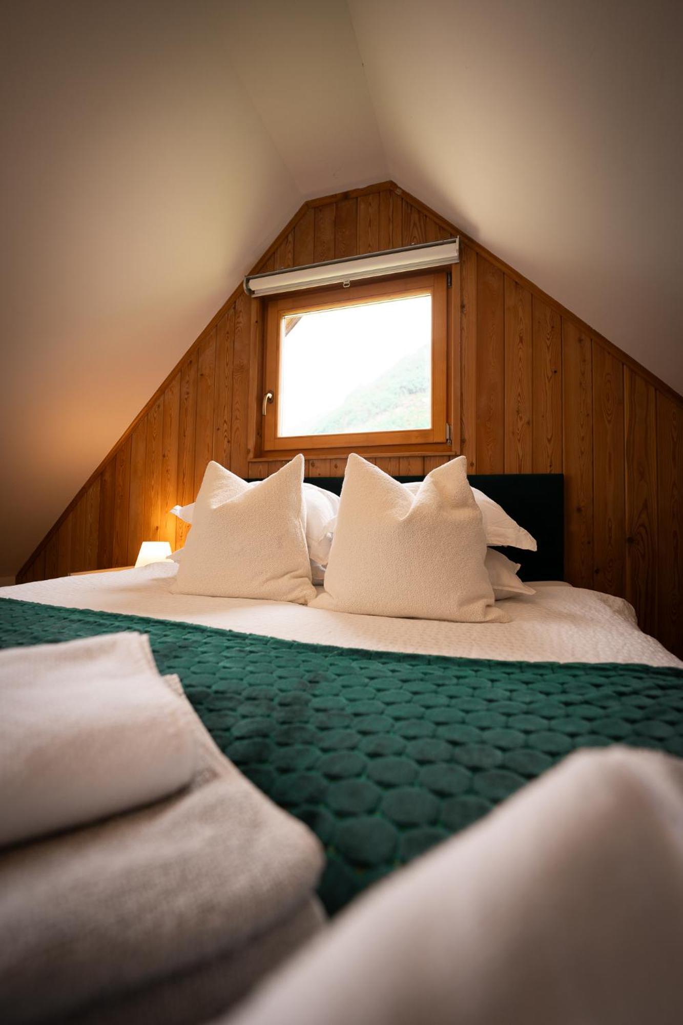 Glamping Gozdna Jasa Hotel Bovec Exterior photo